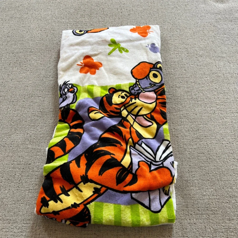 Vintage Disney Winnie the Pooh Tigger 2 Piece Bath Towel and Washcloth Set New